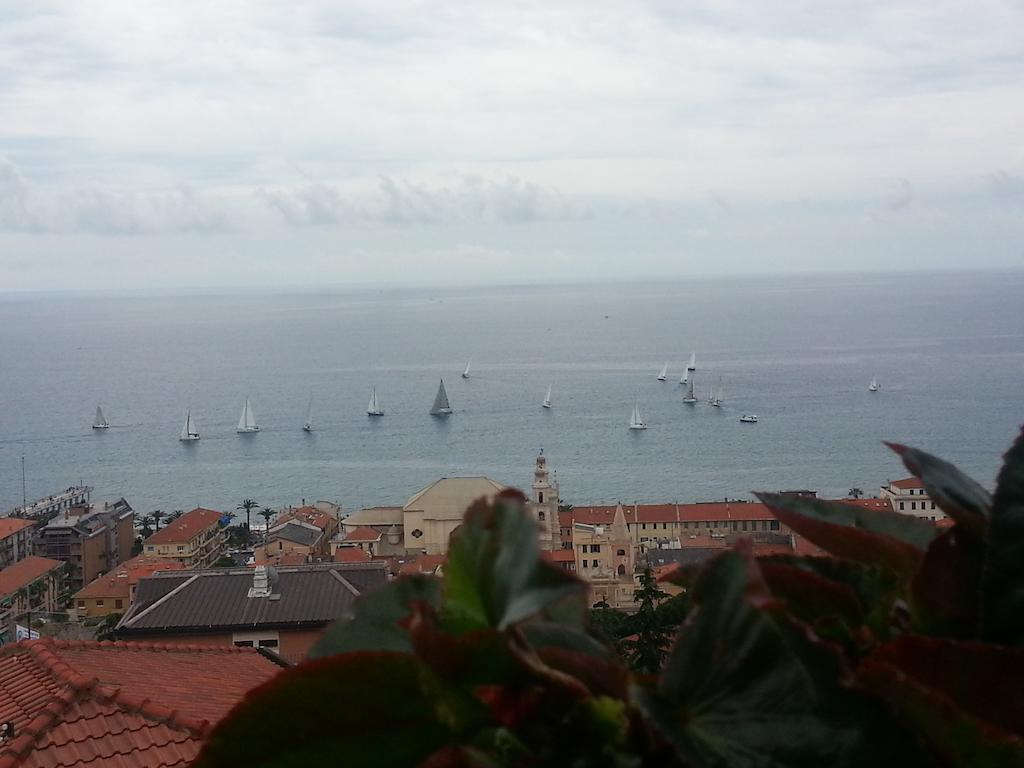 Les Bijoux Apartments Pietra Ligure Cameră foto